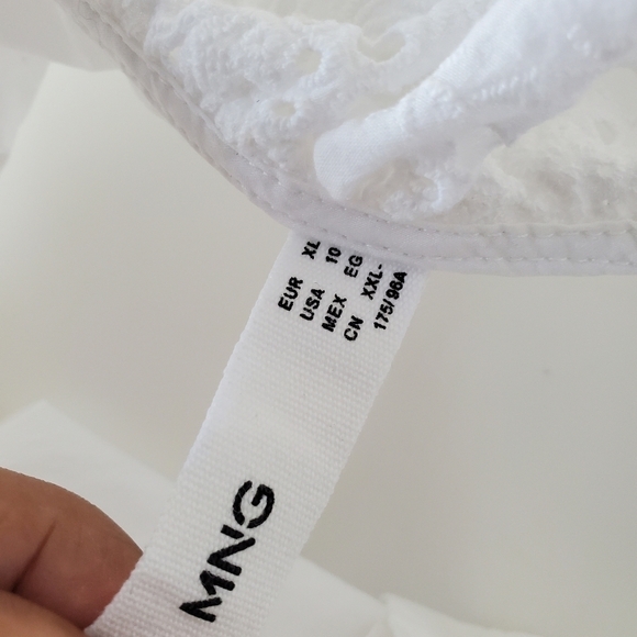 Mango MNG Ruffle Eyelet Lace Trim Blouse White Boho Prairie Women's Size 10 - Picture 9 of 9